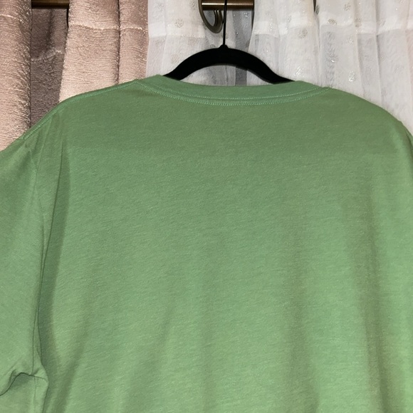 Disney Parks Size XXL V Neckline Tee - Picture 8 of 9
